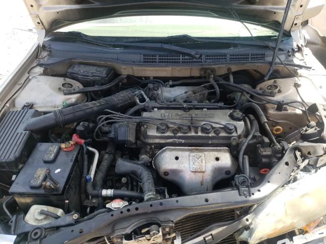 Photo 6 VIN: 1HGCG56462A153657 - HONDA ACCORD LX 