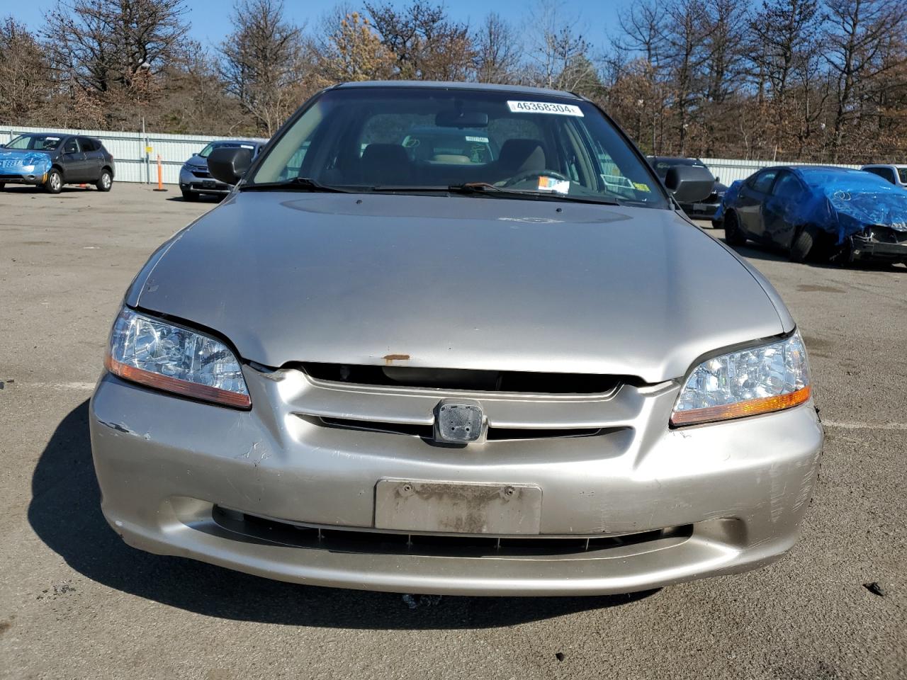 Photo 4 VIN: 1HGCG5646WA010651 - HONDA ACCORD 