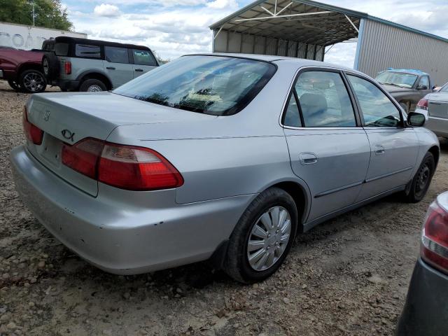 Photo 2 VIN: 1HGCG5646XA040332 - HONDA ACCORD LX 