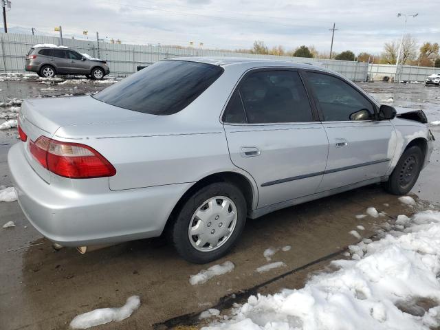 Photo 2 VIN: 1HGCG5646YA053373 - HONDA ACCORD LX 