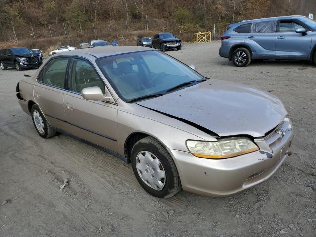 Photo 3 VIN: 1HGCG5646YA055706 - HONDA ACCORD LX 