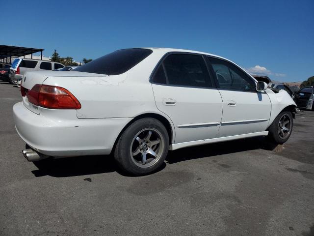 Photo 2 VIN: 1HGCG5647WA005992 - HONDA ACCORD LX 