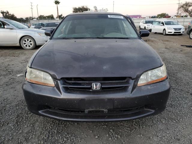 Photo 4 VIN: 1HGCG5647WA189976 - HONDA ACCORD LX 