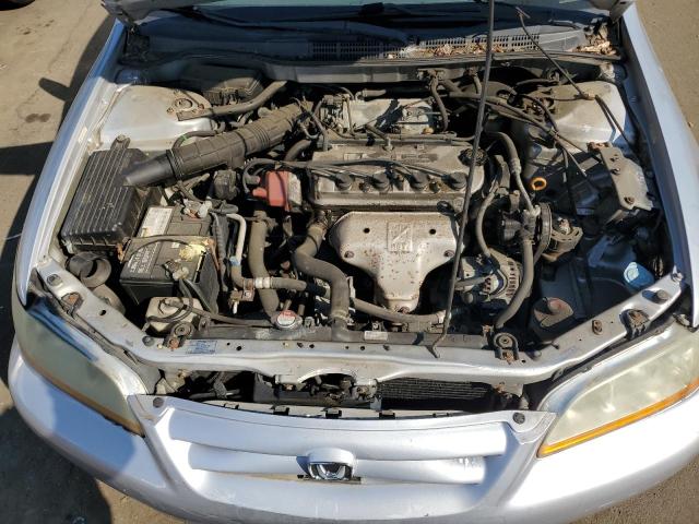 Photo 10 VIN: 1HGCG56482A053480 - HONDA ACCORD LX 