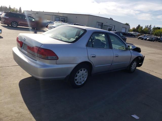 Photo 2 VIN: 1HGCG56482A061093 - HONDA ACCORD LX 