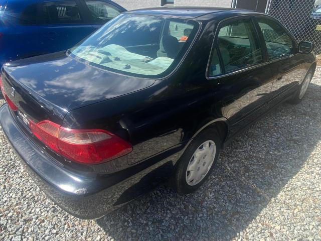 Photo 3 VIN: 1HGCG5648YA017815 - HONDA ACCORD 