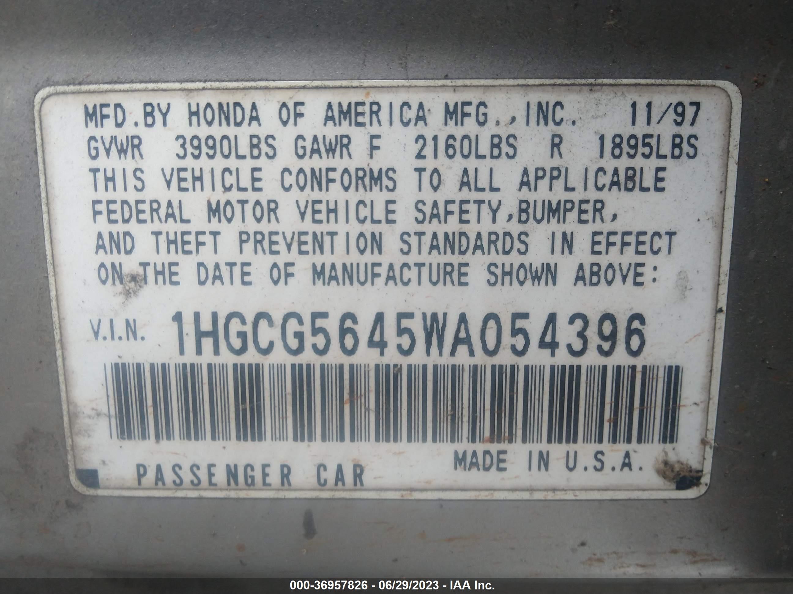 Photo 8 VIN: 1HGCG5649WA208611 - HONDA ACCORD 