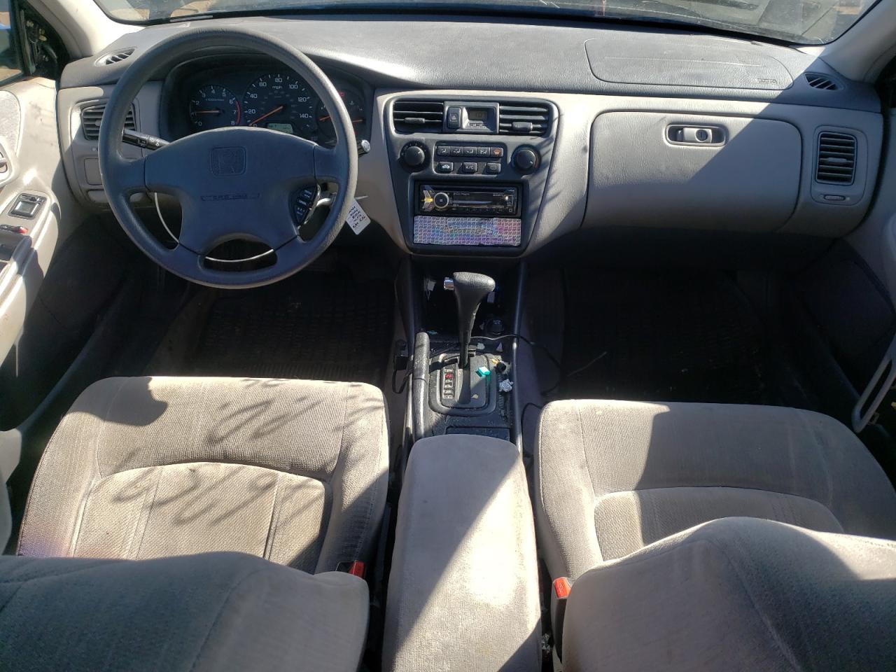 Photo 7 VIN: 1HGCG5649XA102516 - HONDA ACCORD 