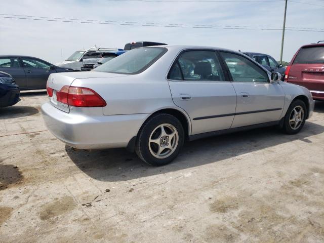 Photo 2 VIN: 1HGCG5649XA118828 - HONDA ACCORD 