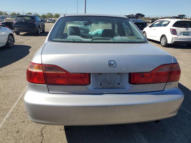 Photo 5 VIN: 1HGCG5649YA145870 - HONDA ACCORD LX 