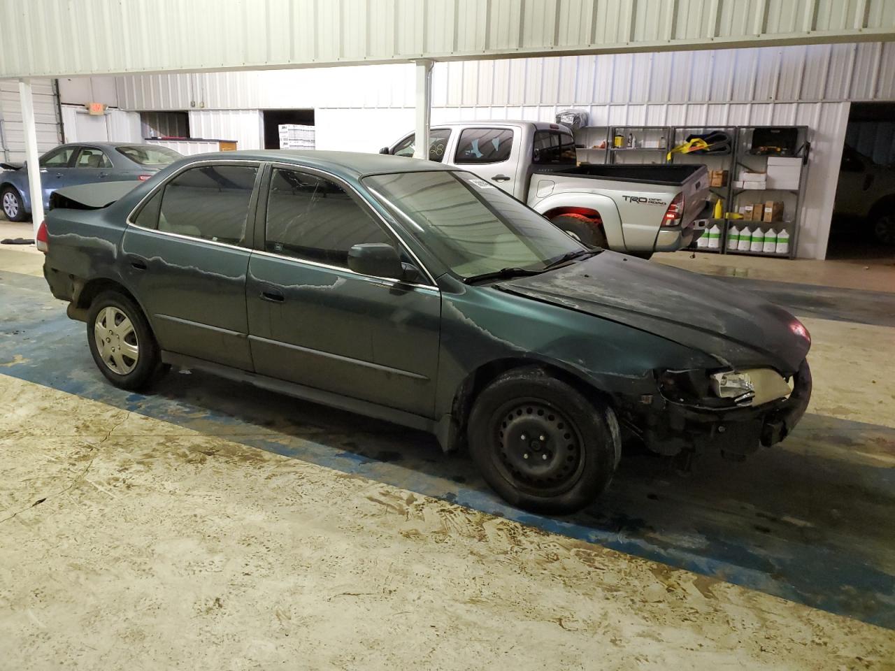 Photo 3 VIN: 1HGCG564X1A129232 - HONDA ACCORD 