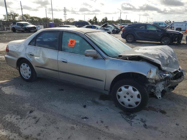 Photo 3 VIN: 1HGCG564XWA148595 - HONDA ACCORD 