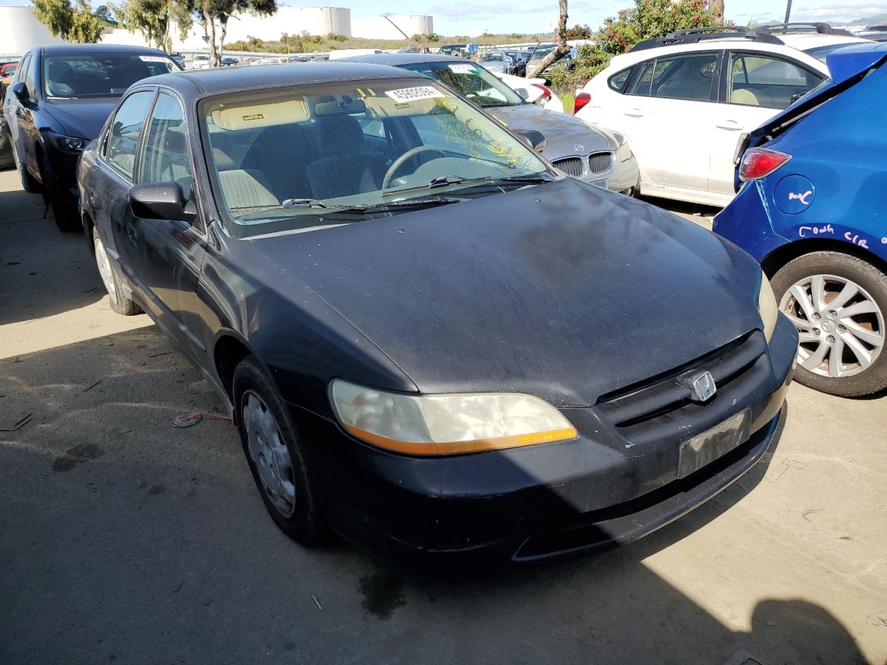 Photo 3 VIN: 1HGCG564XWA186344 - HONDA ACCORD 