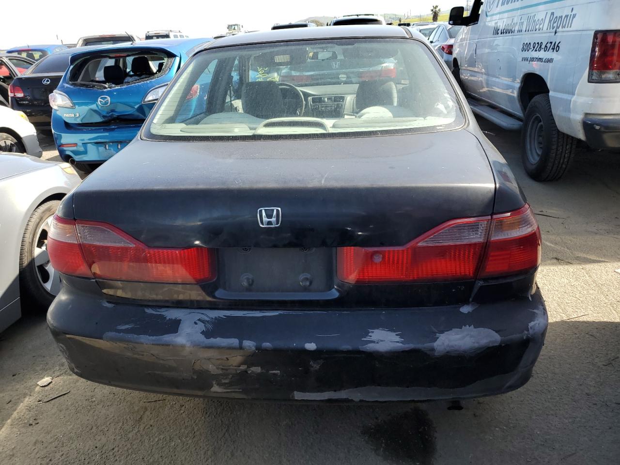 Photo 5 VIN: 1HGCG564XWA186344 - HONDA ACCORD 