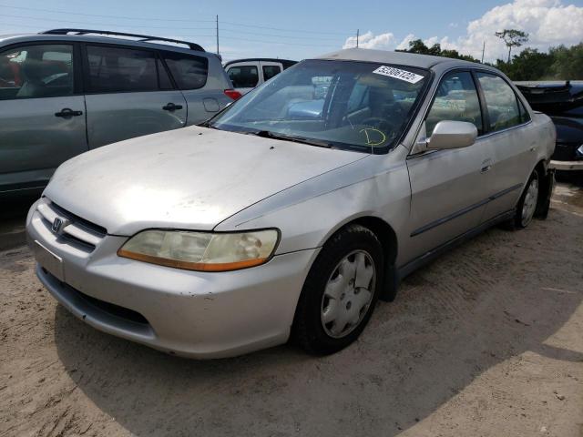 Photo 1 VIN: 1HGCG564XXA148730 - HONDA ACCORD LX 