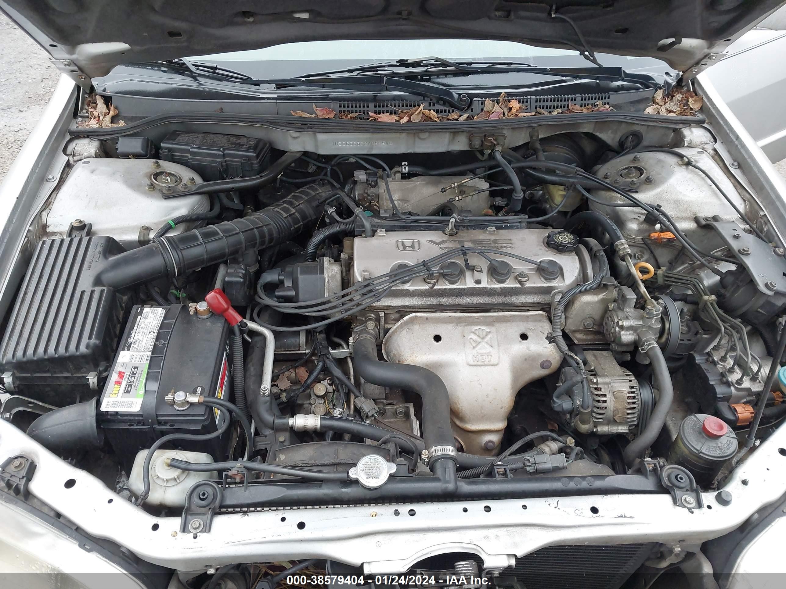 Photo 9 VIN: 1HGCG56502A051540 - HONDA ACCORD 