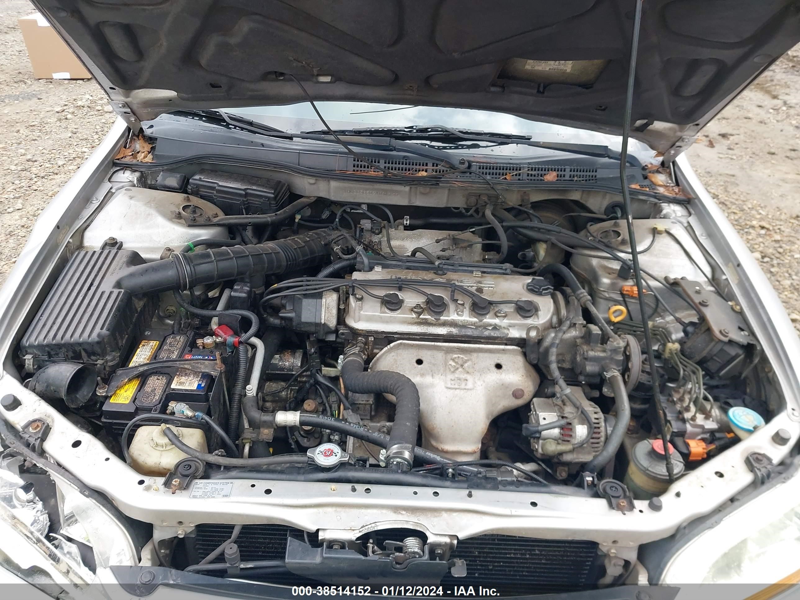 Photo 9 VIN: 1HGCG56502A071755 - HONDA ACCORD 