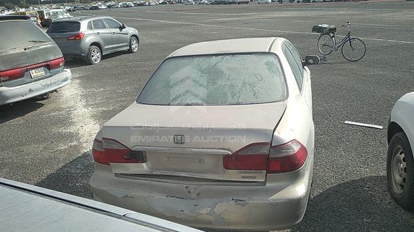 Photo 5 VIN: 1HGCG5650WA609007 - HONDA ACCORD 