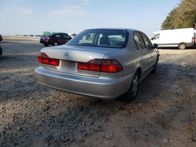 Photo 3 VIN: 1HGCG5652XA140968 - HONDA ACCORD EX 