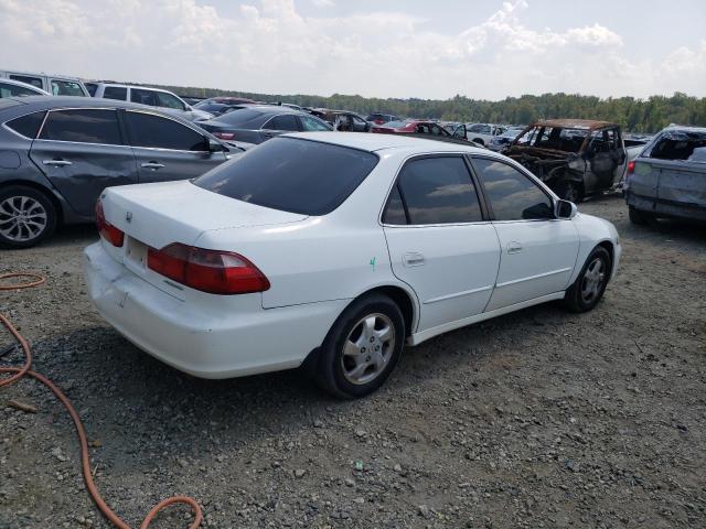 Photo 2 VIN: 1HGCG5653WA135664 - HONDA ACCORD EX 