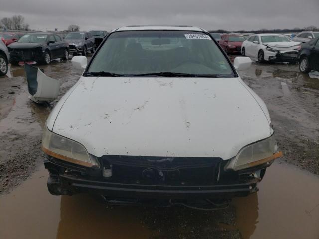 Photo 4 VIN: 1HGCG5655XA026852 - HONDA ACCORD 