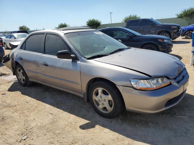 Photo 3 VIN: 1HGCG5656YA008166 - HONDA ACCORD 