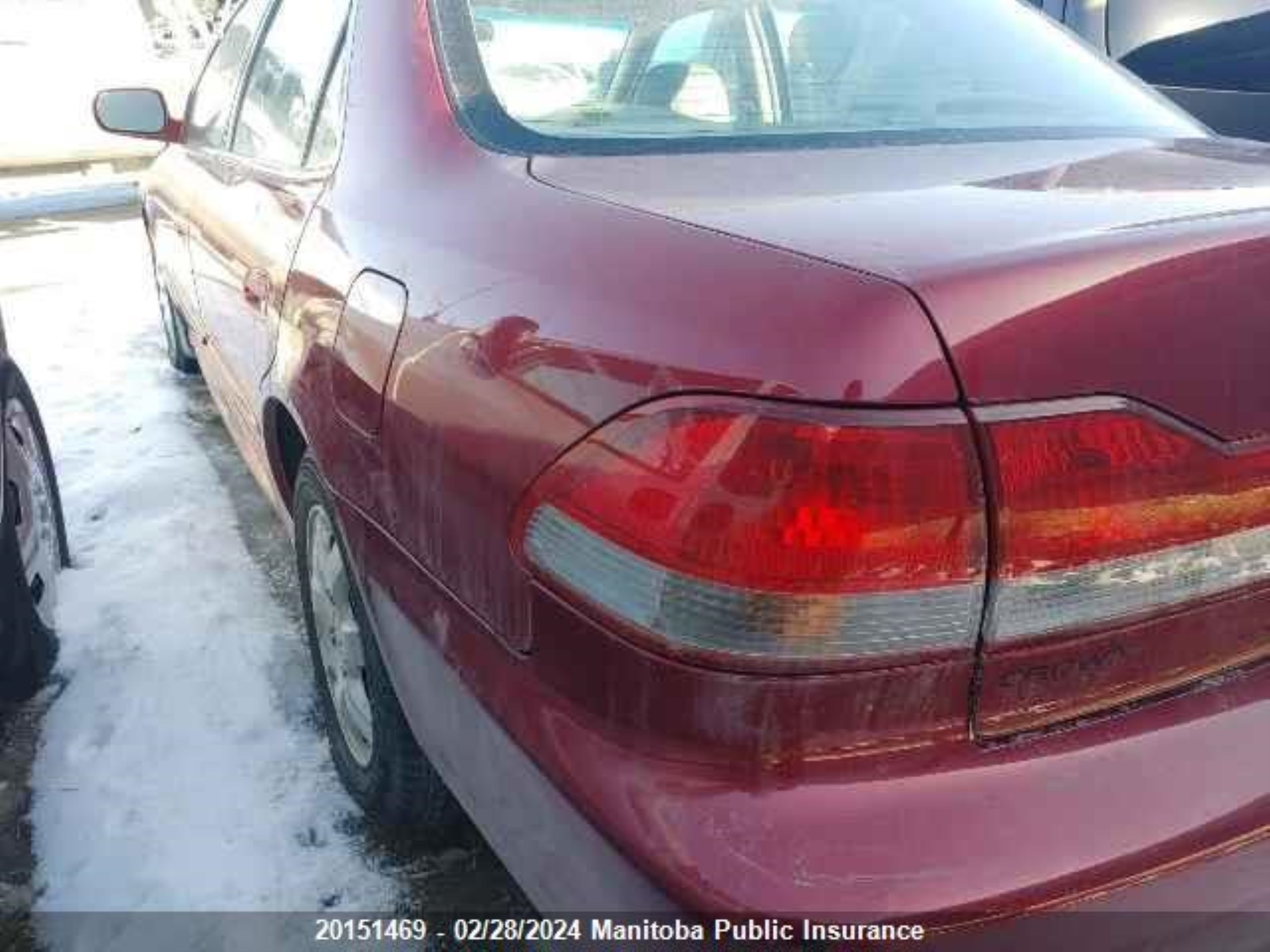 Photo 3 VIN: 1HGCG56611A810087 - HONDA ACCORD 