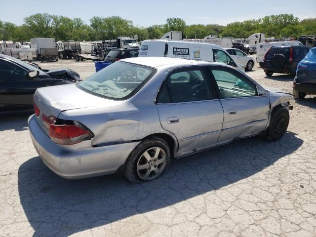 Photo 2 VIN: 1HGCG56622A016555 - HONDA ACCORD EX 