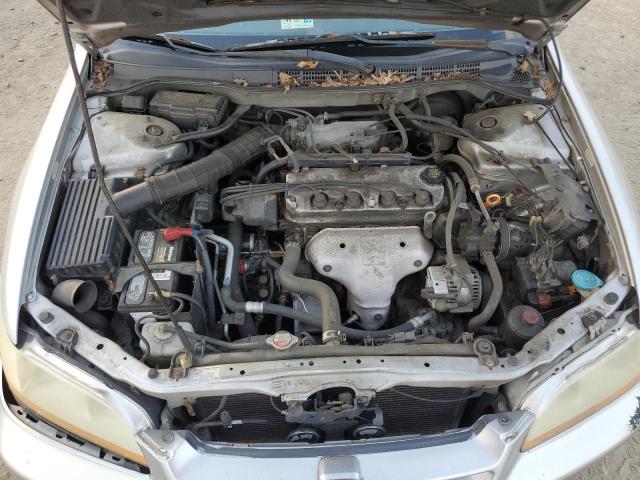 Photo 10 VIN: 1HGCG56622A110130 - HONDA ACCORD EX 