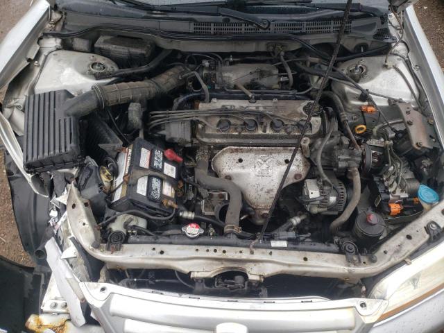 Photo 10 VIN: 1HGCG56631A013145 - HONDA ACCORD 