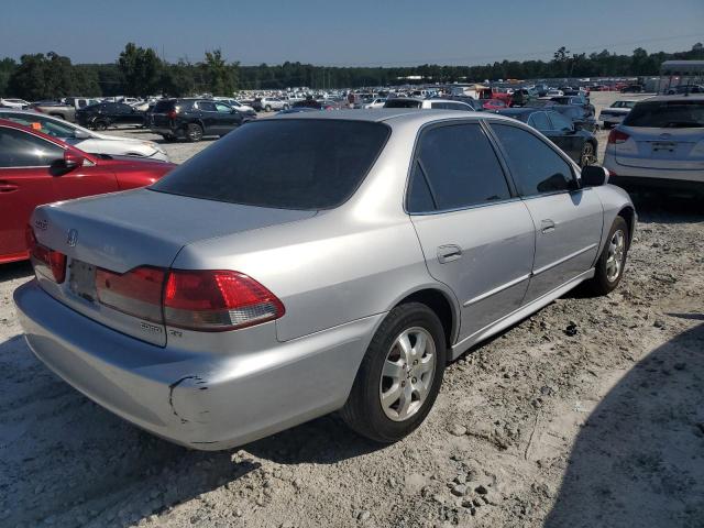 Photo 2 VIN: 1HGCG56641A126425 - HONDA ACCORD 