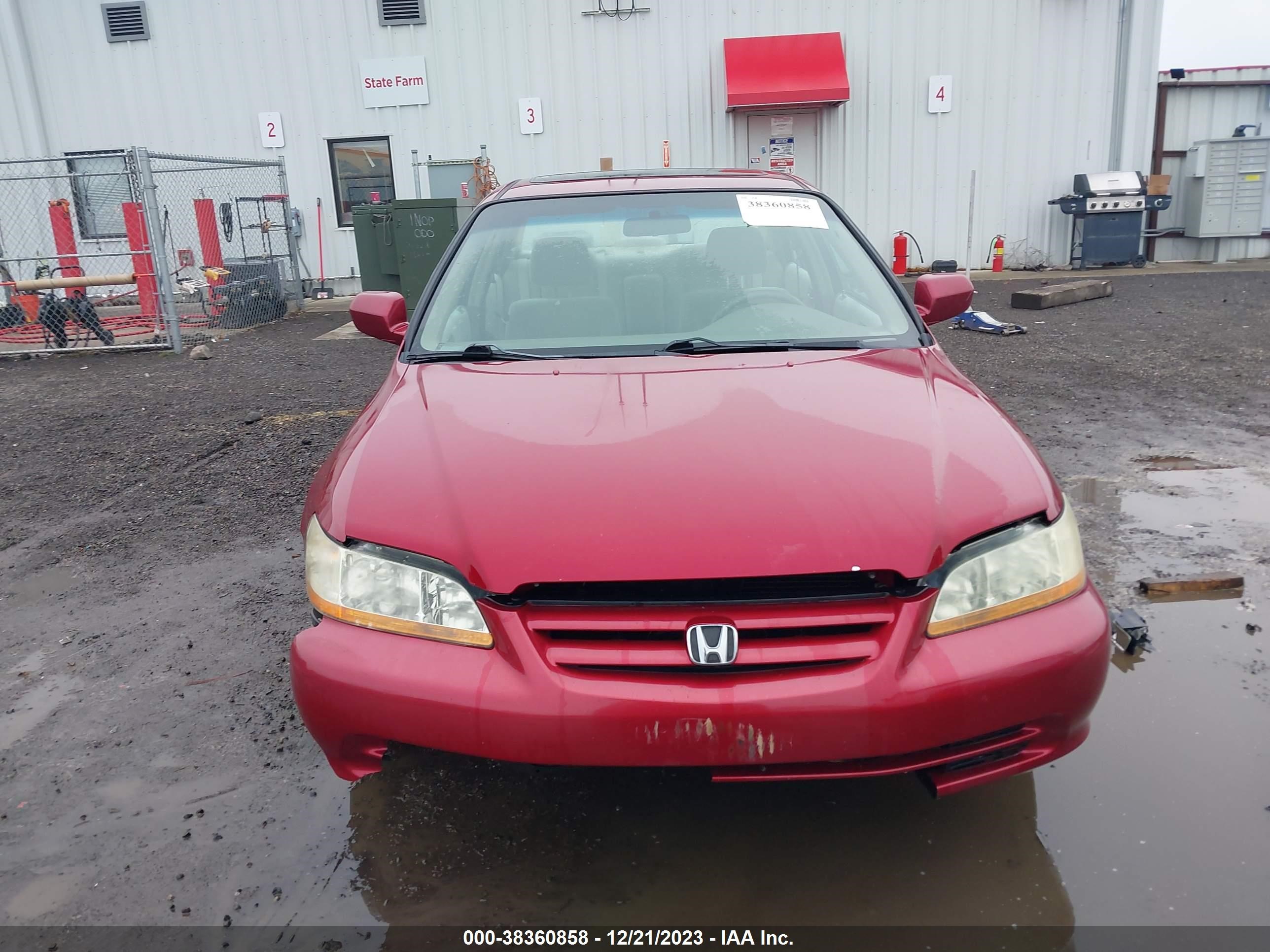 Photo 11 VIN: 1HGCG56652A148225 - HONDA ACCORD 