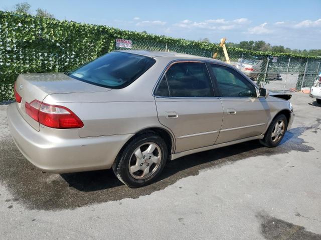 Photo 2 VIN: 1HGCG5665YA128243 - HONDA ACCORD 