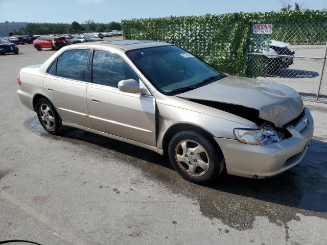 Photo 3 VIN: 1HGCG5665YA128243 - HONDA ACCORD 