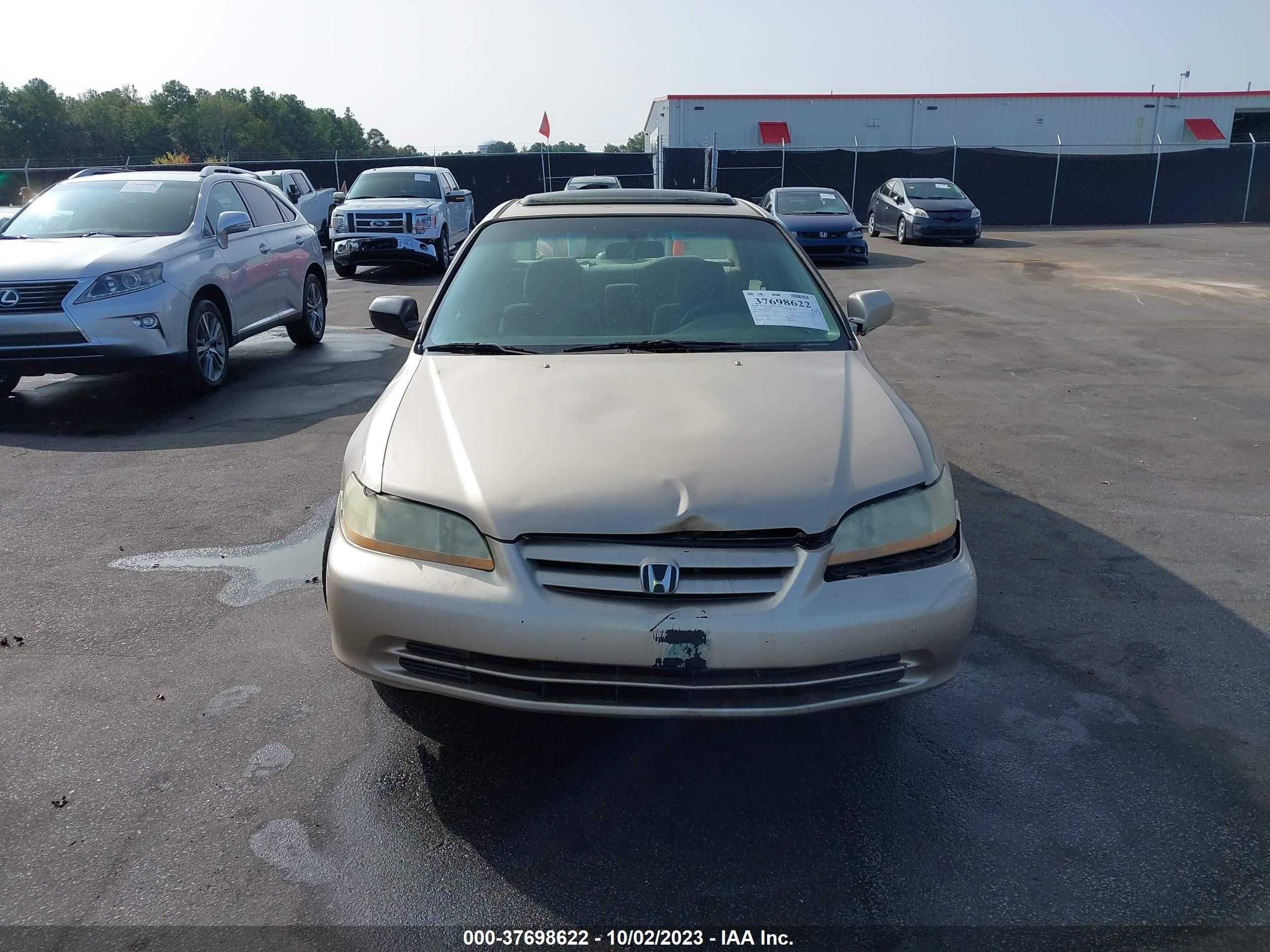 Photo 5 VIN: 1HGCG56661A051484 - HONDA ACCORD 