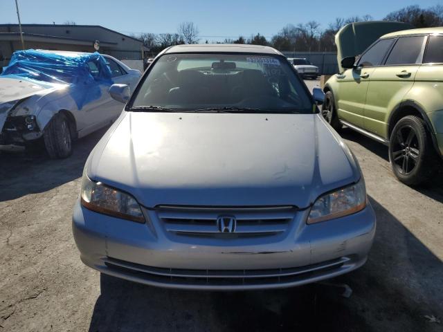 Photo 4 VIN: 1HGCG56691A064102 - HONDA ACCORD 