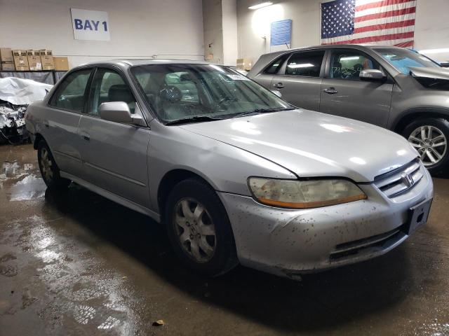 Photo 3 VIN: 1HGCG56692A074291 - HONDA ACCORD 