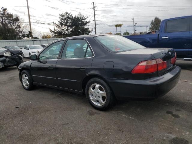 Photo 1 VIN: 1HGCG5669YA098082 - HONDA ACCORD EX 