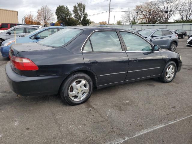 Photo 2 VIN: 1HGCG5669YA098082 - HONDA ACCORD EX 