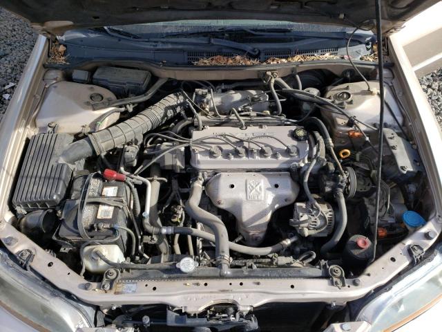 Photo 10 VIN: 1HGCG566X1A056266 - HONDA ACCORD 