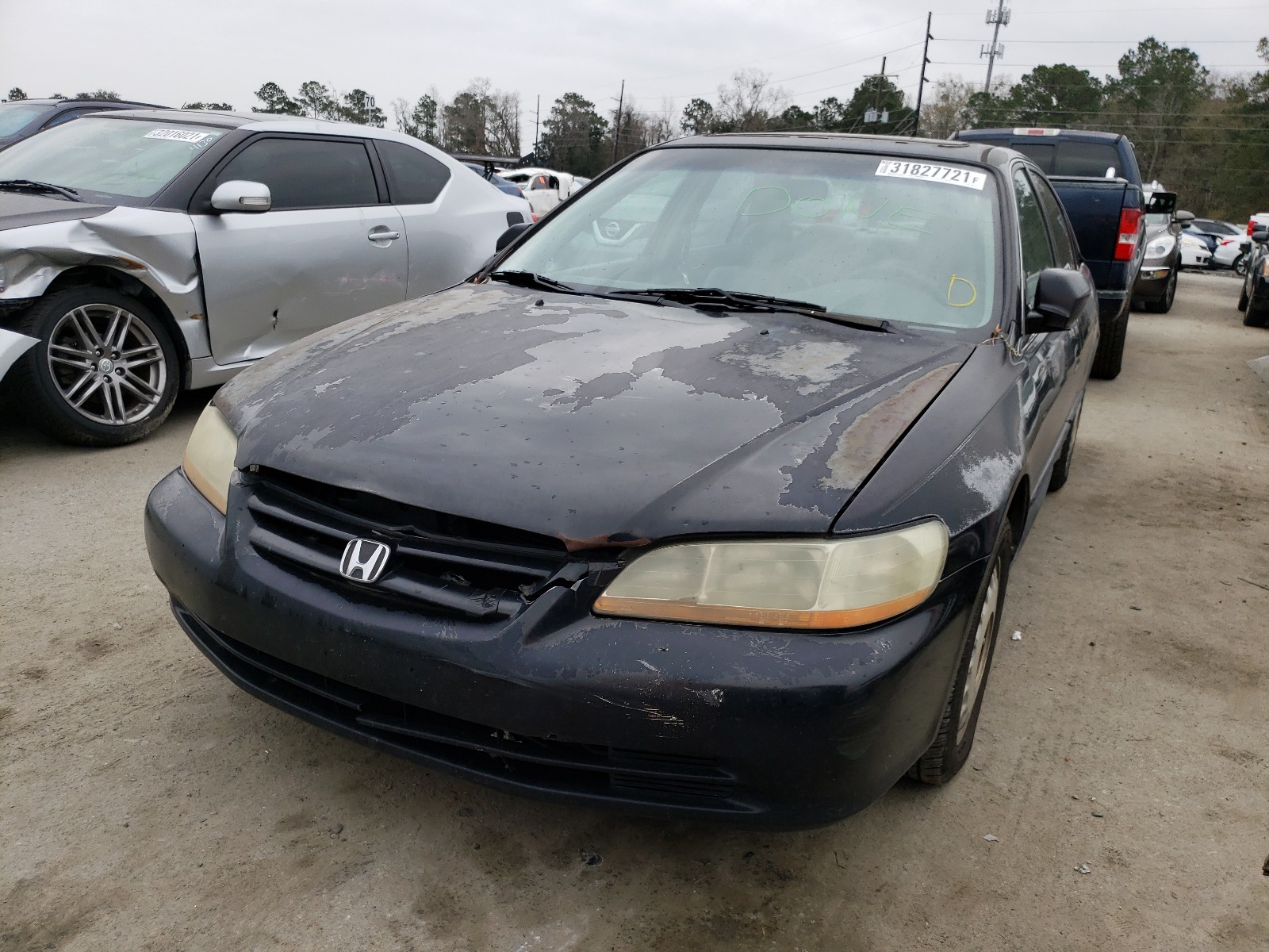 Photo 1 VIN: 1HGCG56702A049160 - HONDA ACCORD SE 