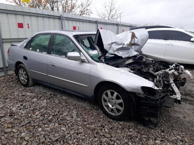 Photo 3 VIN: 1HGCG56702A163353 - HONDA ACCORD SE 