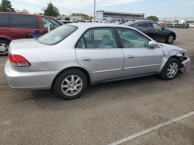 Photo 2 VIN: 1HGCG56722A163788 - HONDA ACCORD SE 