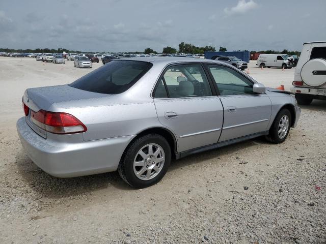 Photo 2 VIN: 1HGCG56752A163378 - HONDA ACCORD 