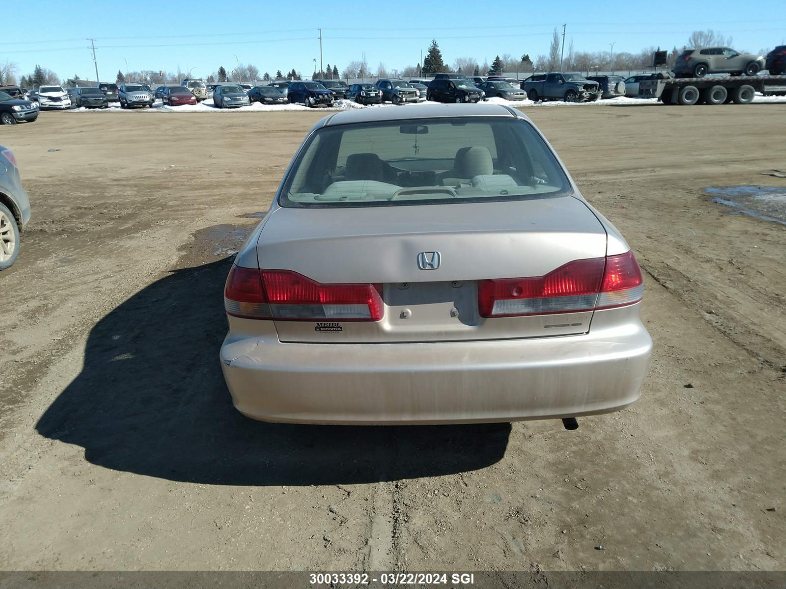 Photo 16 VIN: 1HGCG56752A809728 - HONDA ACCORD 