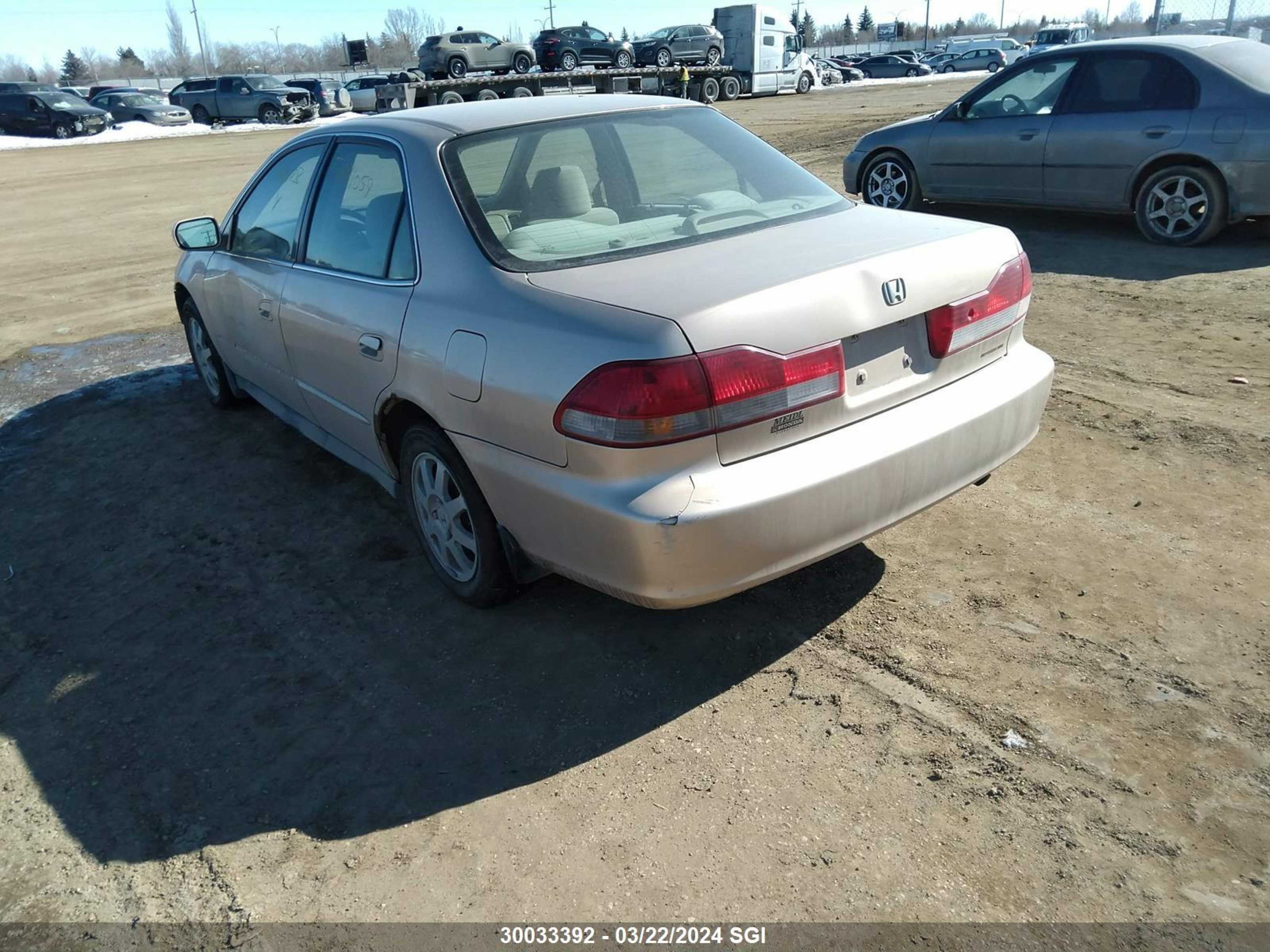 Photo 2 VIN: 1HGCG56752A809728 - HONDA ACCORD 