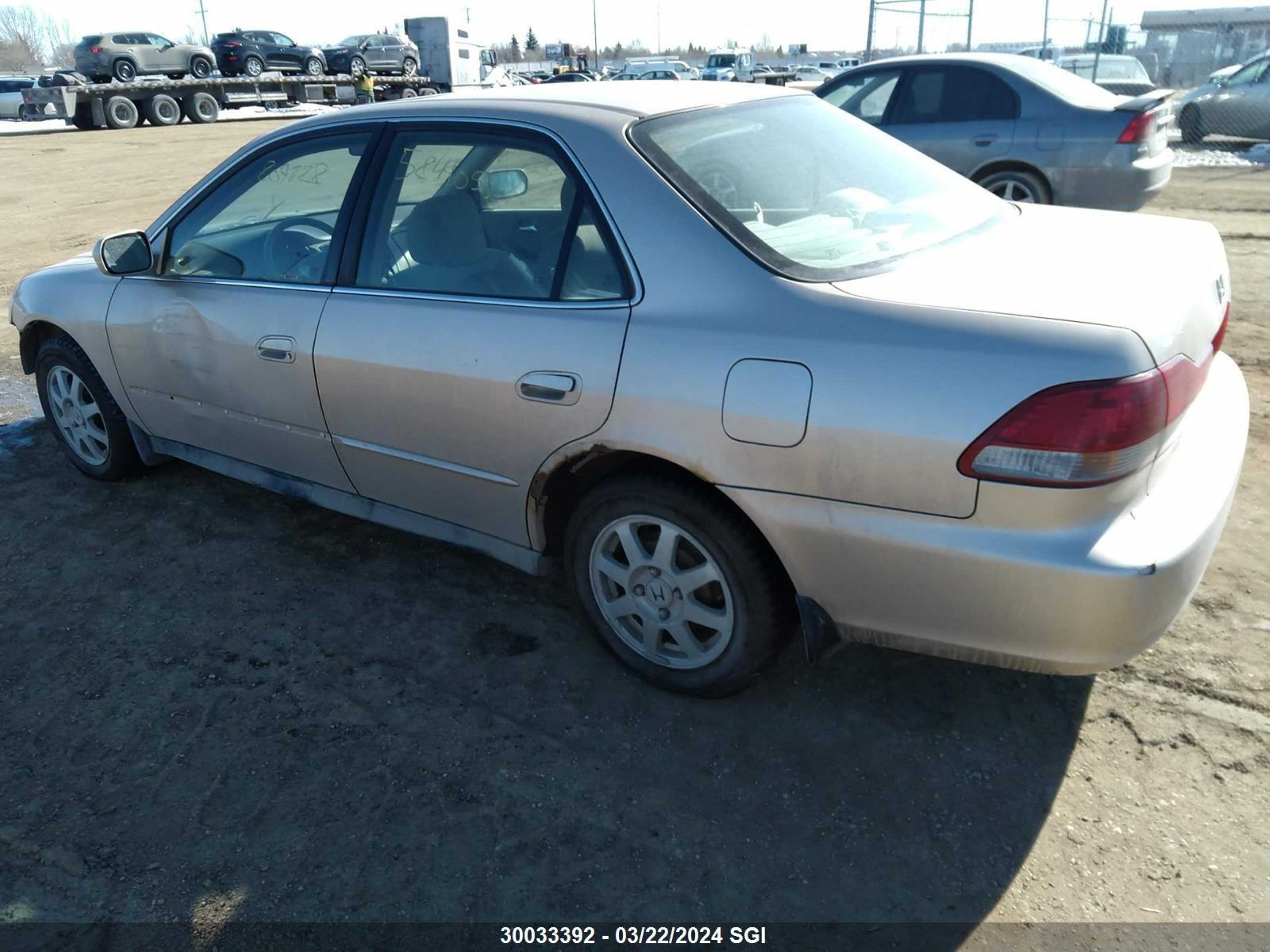 Photo 3 VIN: 1HGCG56752A809728 - HONDA ACCORD 