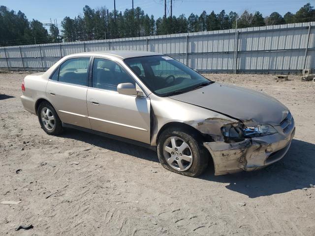 Photo 3 VIN: 1HGCG567XYA089948 - HONDA ACCORD 