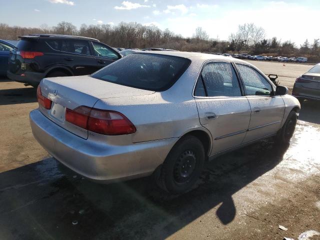 Photo 2 VIN: 1HGCG6650XA097026 - HONDA ACCORD LX 