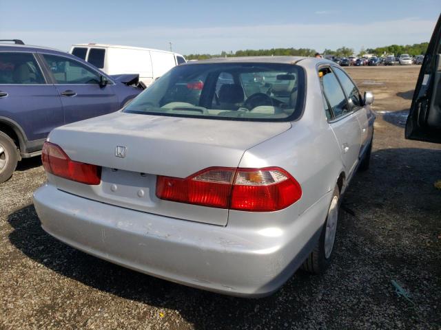 Photo 3 VIN: 1HGCG6650YA006922 - HONDA ACCORD LX 